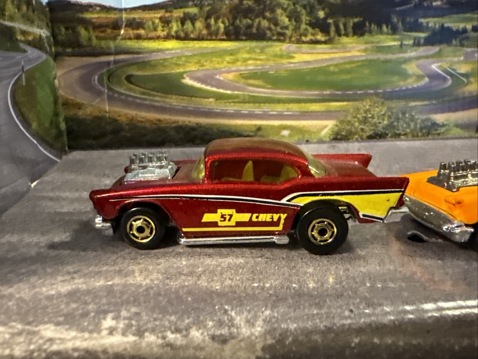 Hot Wheels 57′ Chevy Hot Rod Metal Flake Maroon Red GHO Cal Custom Editors Choi