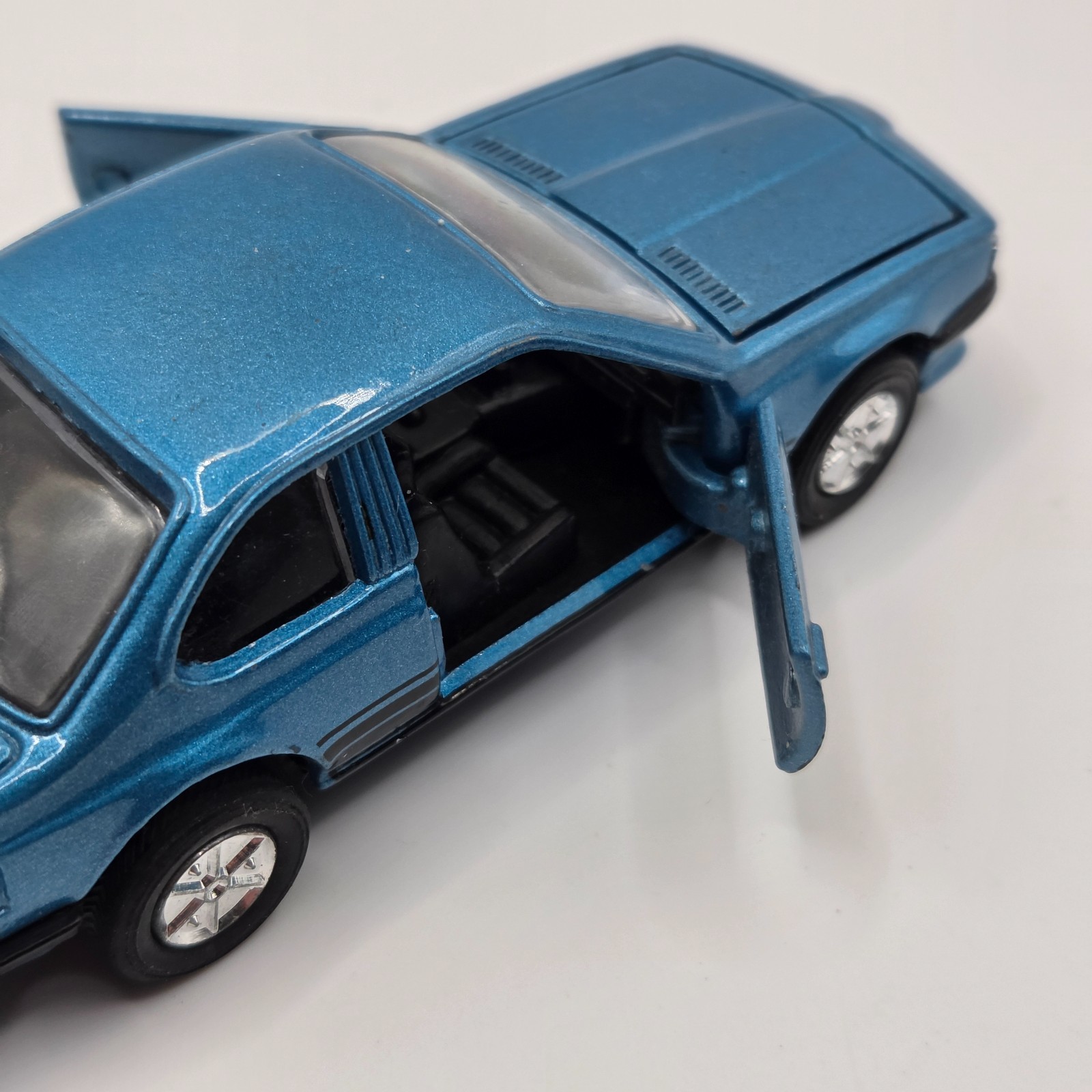 Vintage Sunnyside SS-907 BMW 635 CSi 1/41 Diecast Pull-Back Car Blue WORKS