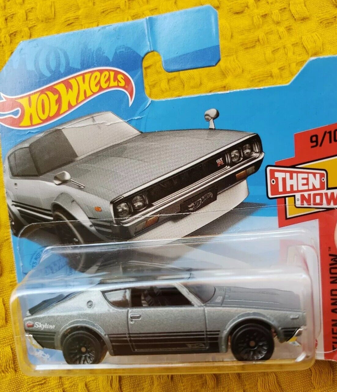 Hot Wheels Nissan Skyline 2000 GT-R Then and Now 9/10 180/250 NEW!
