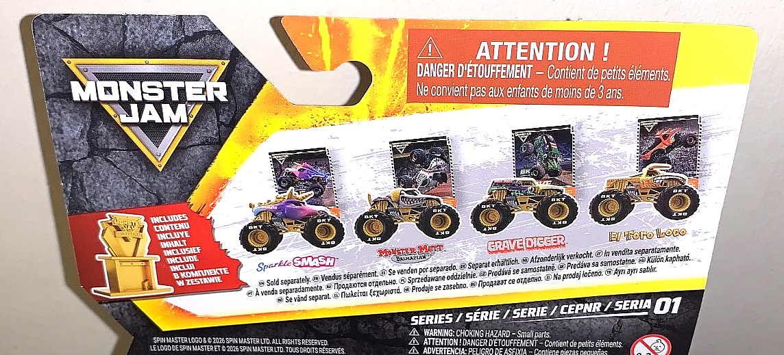SPIN MASTER 2026 DIECAST MONSTER JAM GOLD TROPHY CARD SERIES #01 4 TRUCK SET NEW