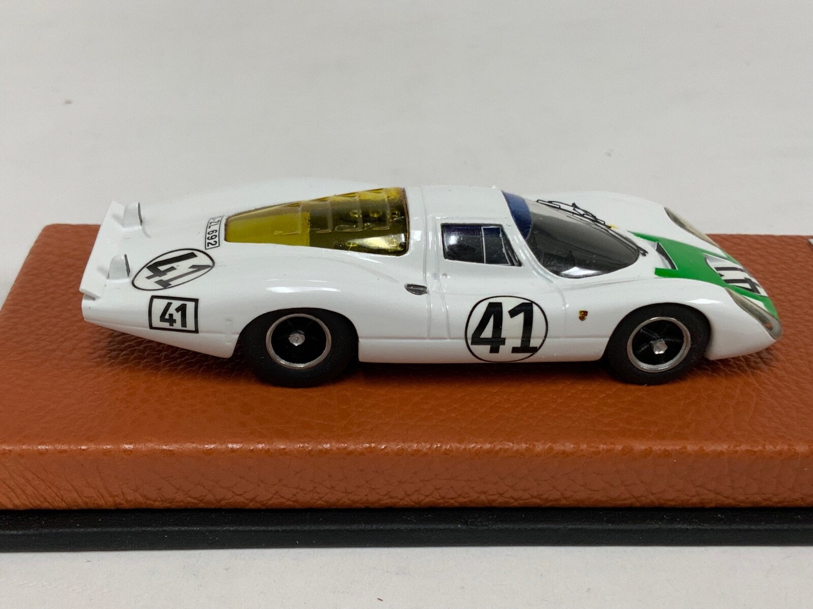 1/43 Axel’R Porsche 907 L from 1967 24 Hours Le Mans Leather base TR310
