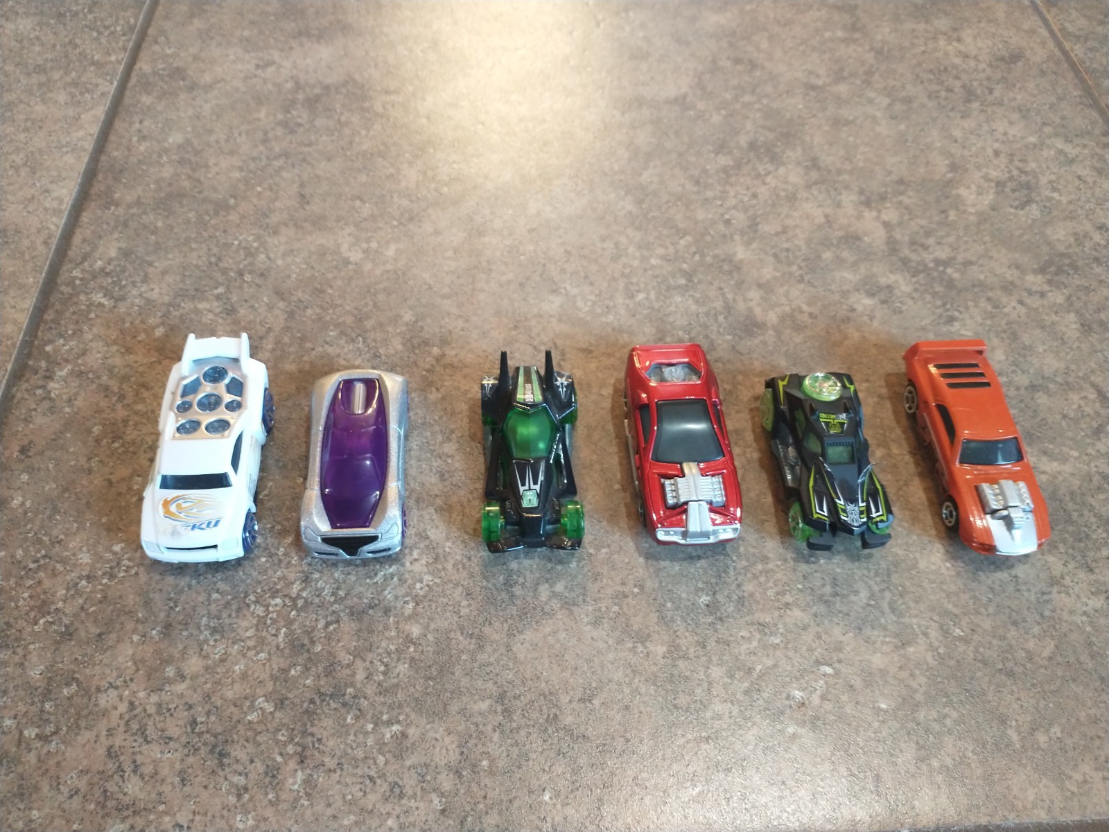 Lot of 6 MATTEL 2005 HOT WHEELS Manufactured for McDonald’s Corp 2005