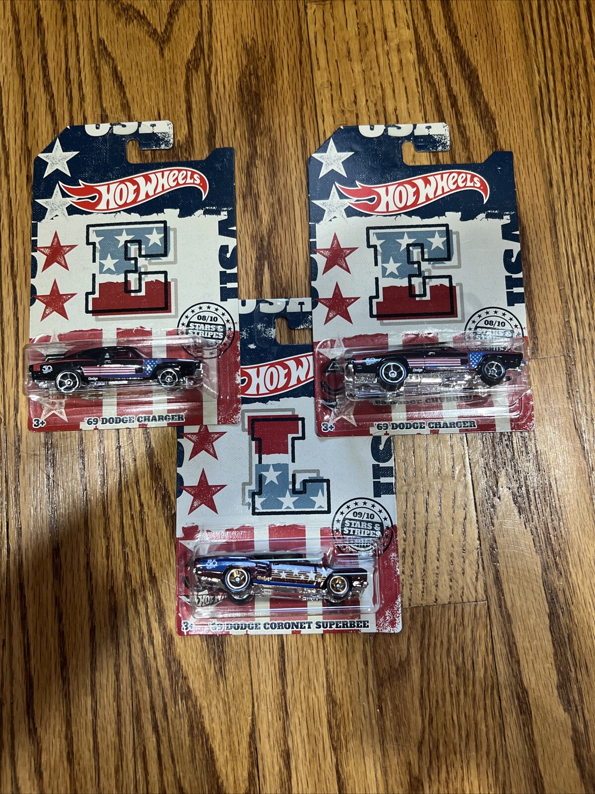 Hot Wheels Stars and Stripes Mixed Lot of 19