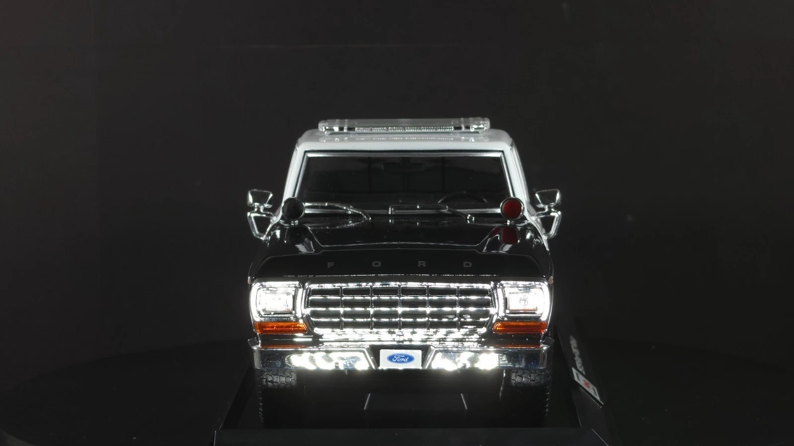 1979 Ford F150 Pick=up 1:18 Maisto Exclusive Style Special Edition HighwayPatrol