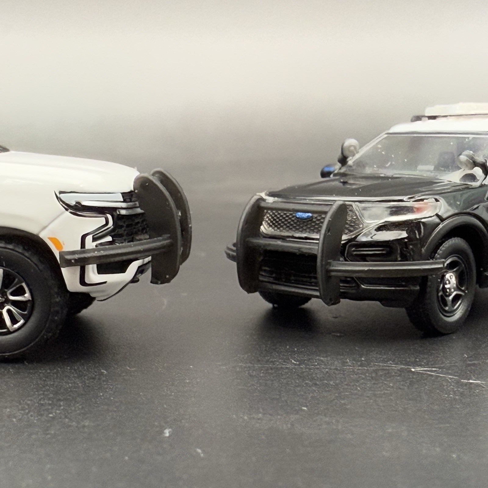 2 PACK 1/64 SUV Setina Wrap Around Push Bumper Pushbar Police Tahoe Explorer