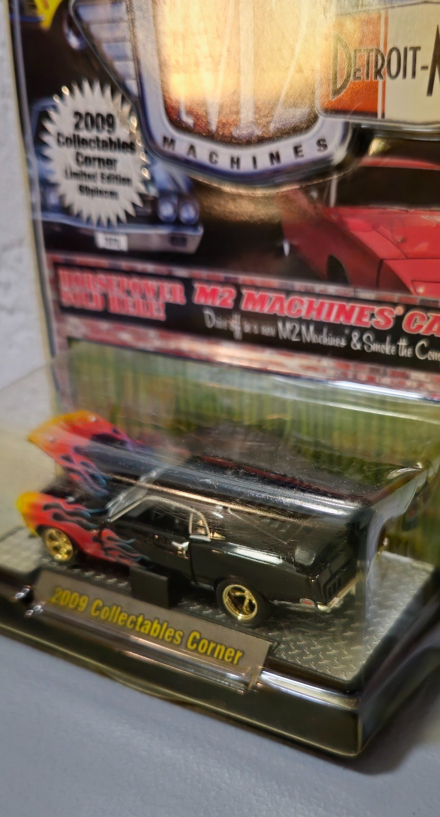 M2 Machines Detroit-Muscle Mustang Boss 429 Collectables Corner Chase 60pcs Gold