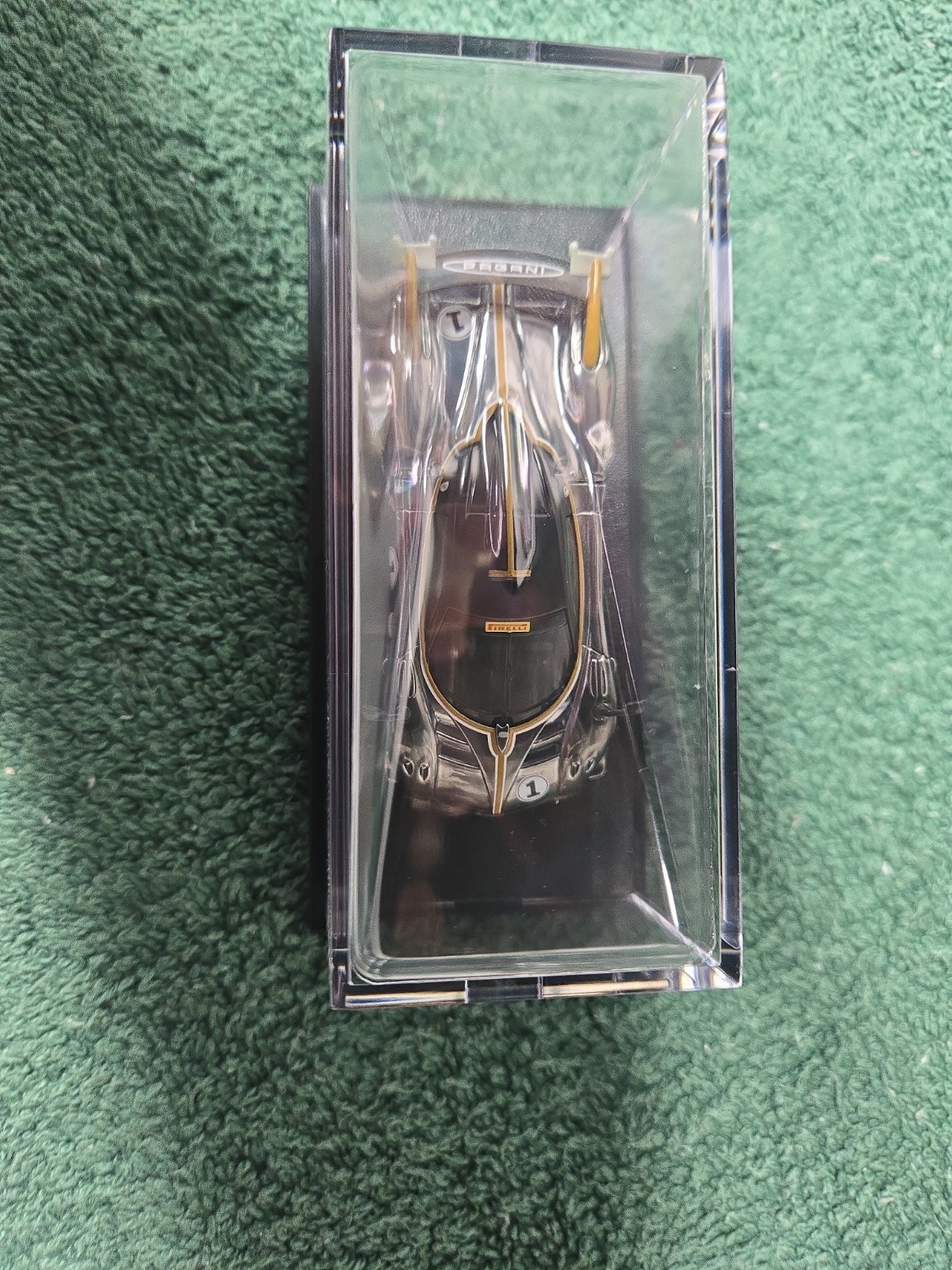 2024 Hot Wheels RLC Exclusive ‘21 Pagani Huayra R IN HAND