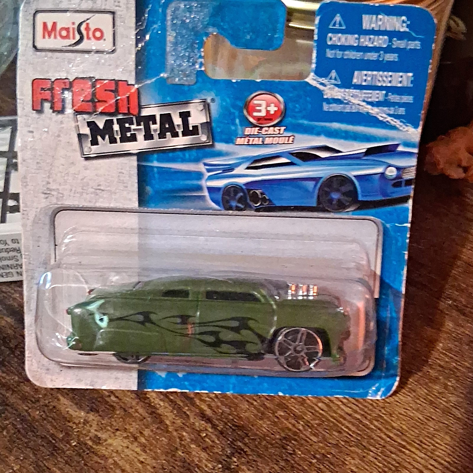 Maisto Fresh Metal 1:64 Green/Black Diecast Car Unopened Package