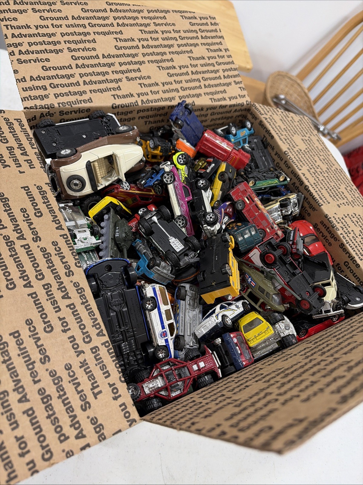 Huge Lot Hot Wheel Die Cast Cars Matchbox And Others Used – Full Box 26 Pounds