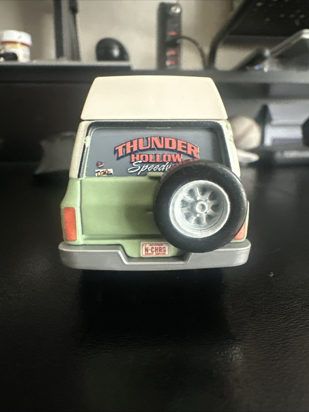 Disney Pixar Cars Roscoe Deluxe Thunder Hollow Diecast