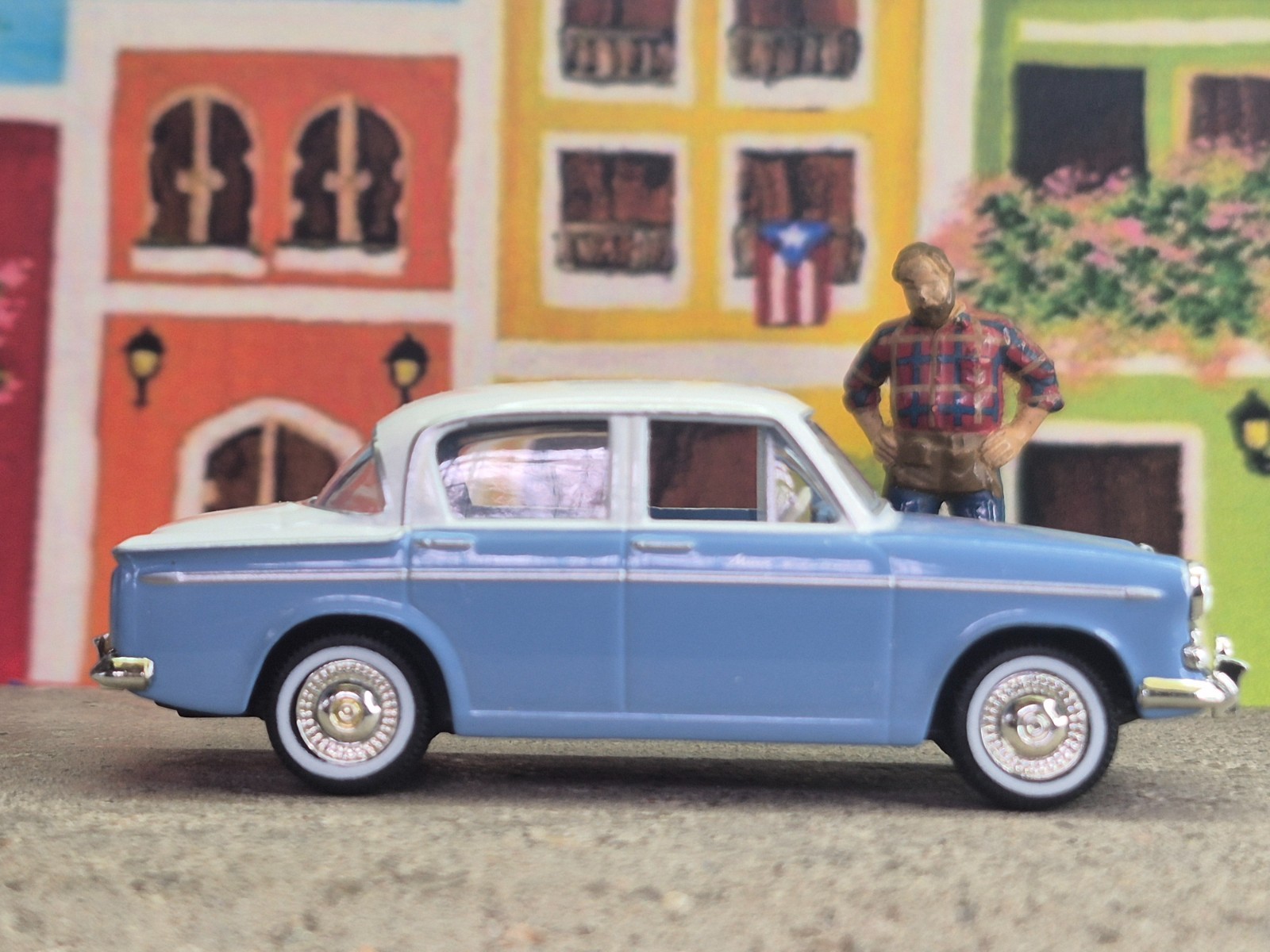 TOMICA LV-25b ISUZU HILLMAN MINX LOOSE 1:64 SCALE LIMITED VINTAGE SERIES
