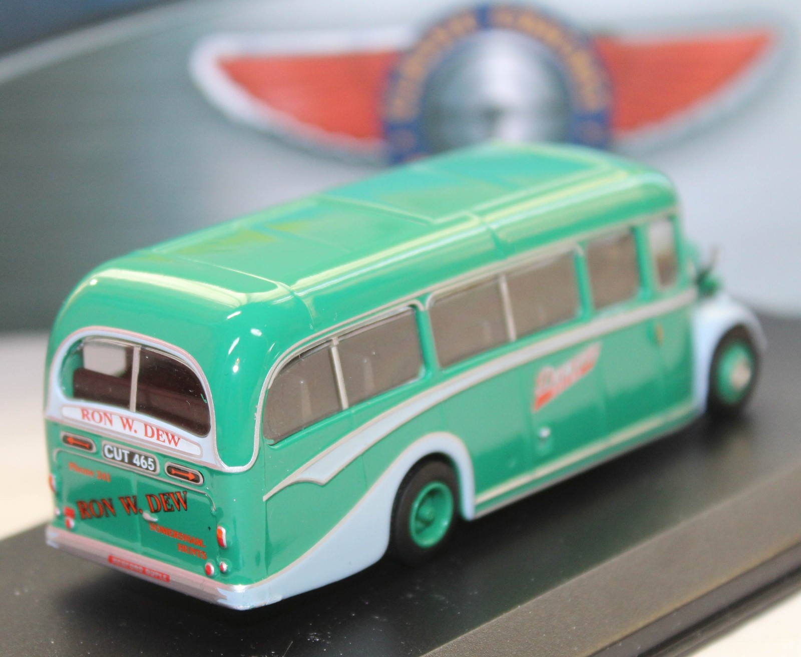 ATLAS EDITIONS – 4642103 – BEDFORD OB / DUPLE VISTA COACH – DEWSWAY / RON W. DEW