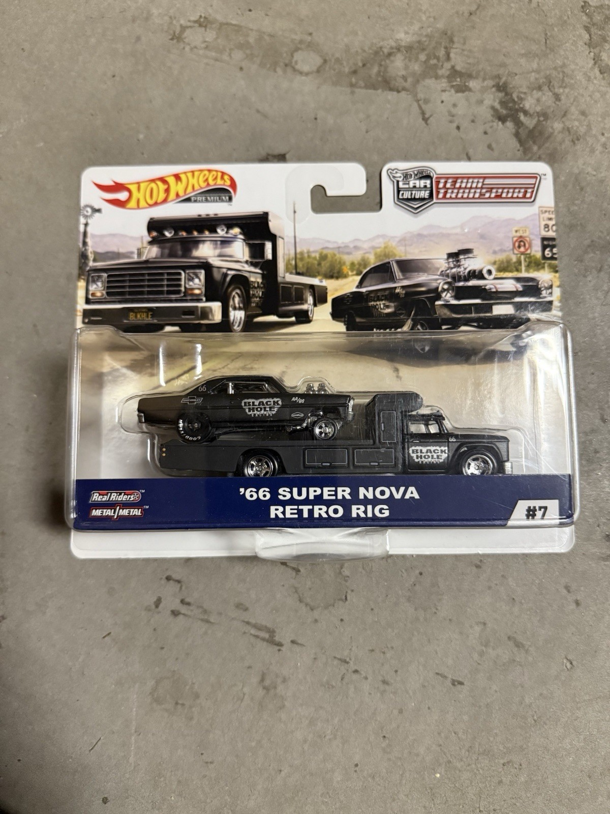 Hot Wheels FYT09 Vehicles Retro Rig