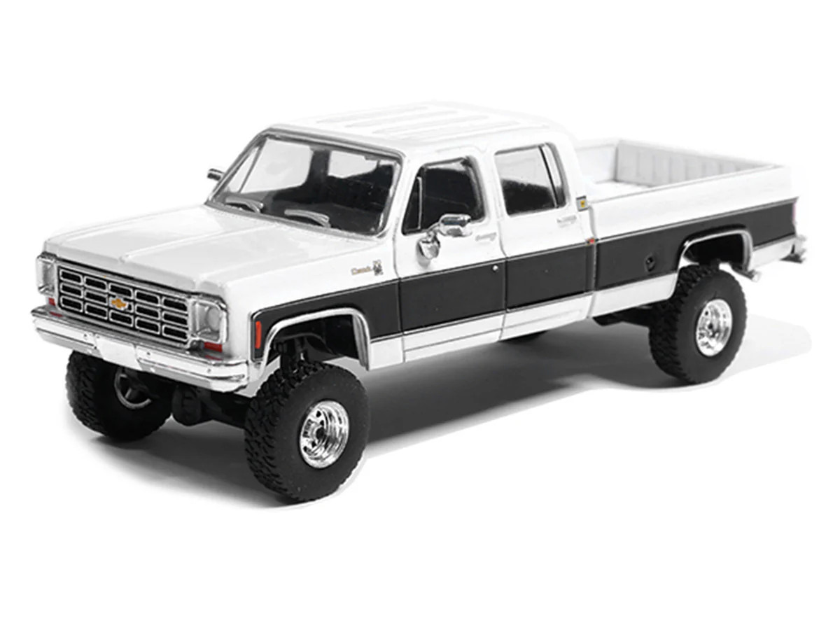 1978 Chevrolet Silverado K30 Crew Cab Pickup Truck White and Black 1/64 Diecast