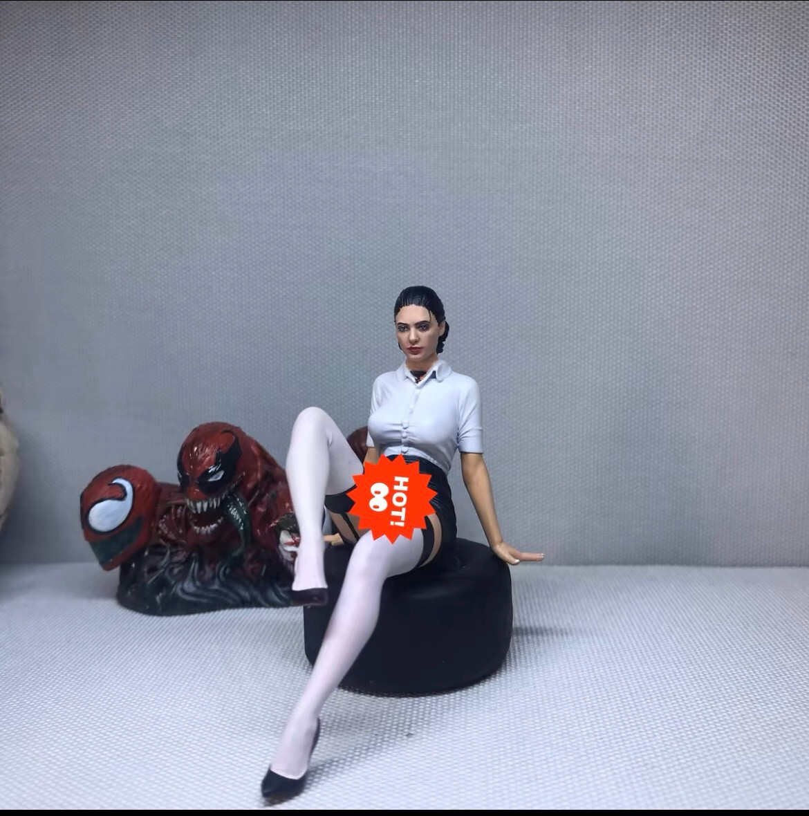 1/18 Miniatures Wonder Woman Gal Gadot Scene Props Figures Model For Car Vehicle