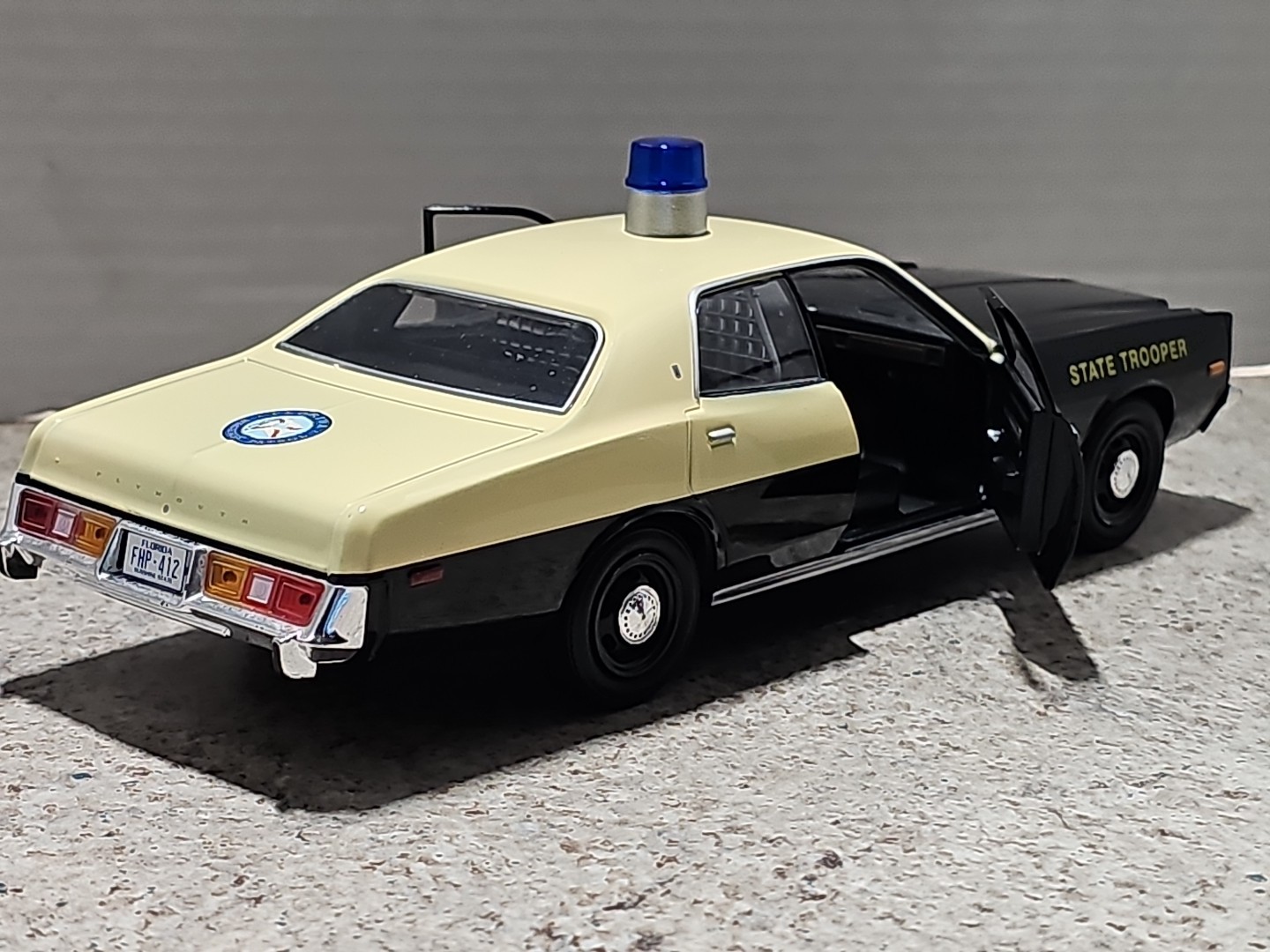 Greenlight Hot Pursuit 1978 Plymouth Fury Fl. Hwy. Patrol 1:24 Diecast Series 1