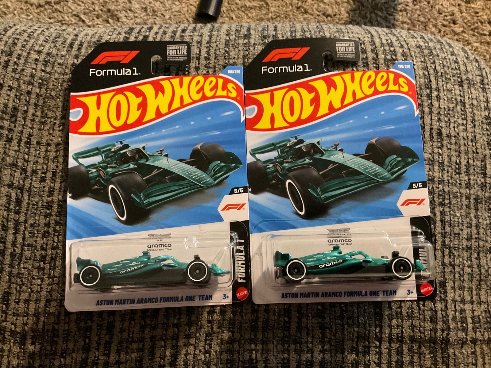 2026 Hot Wheels Aston Martin Aramco Formula 1 Team 185/250 (Lot of 2)
