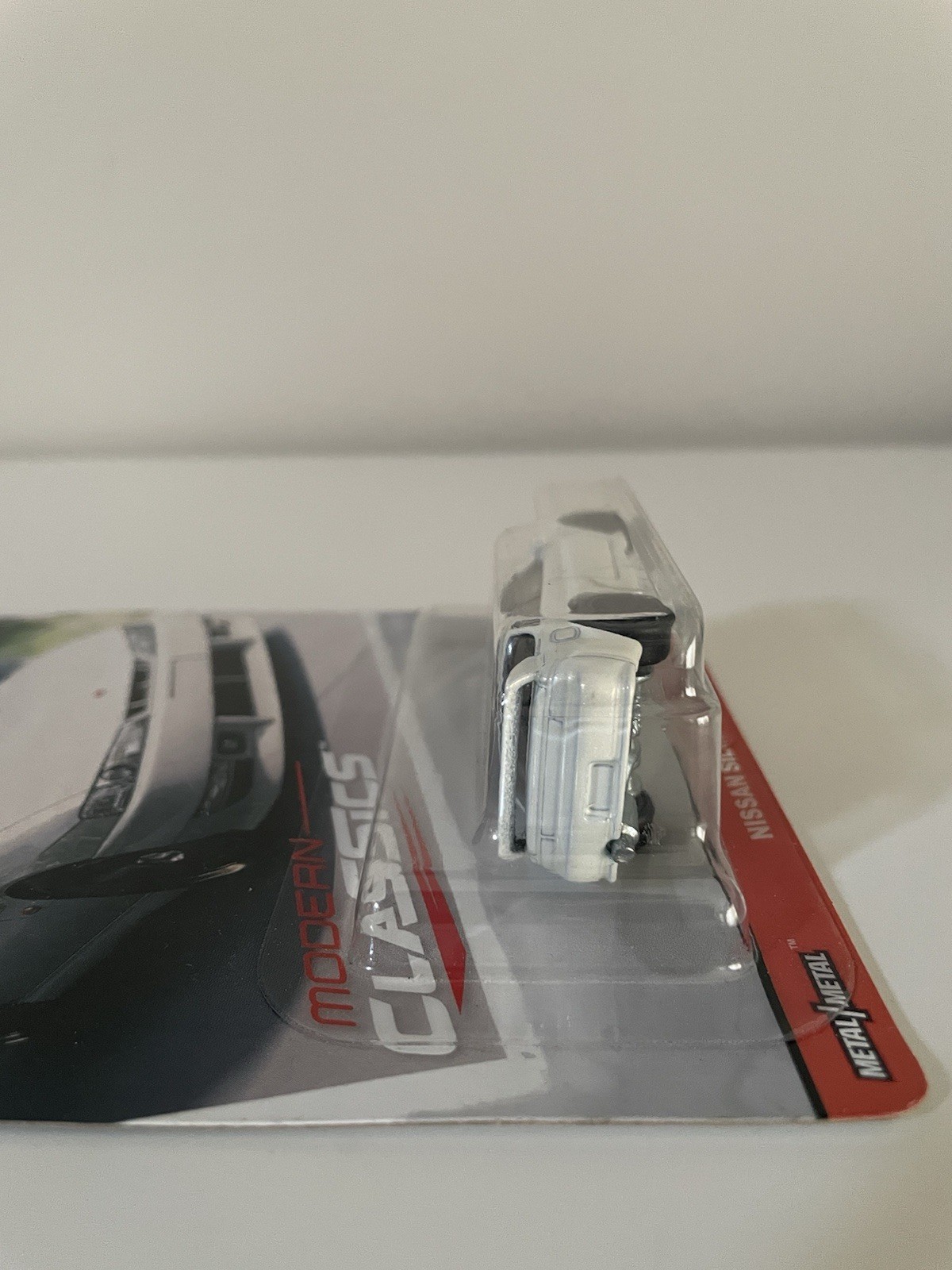 Hot Wheels ERROR Modern Classics White Nissan S14 No Light Tampos Dual Protector