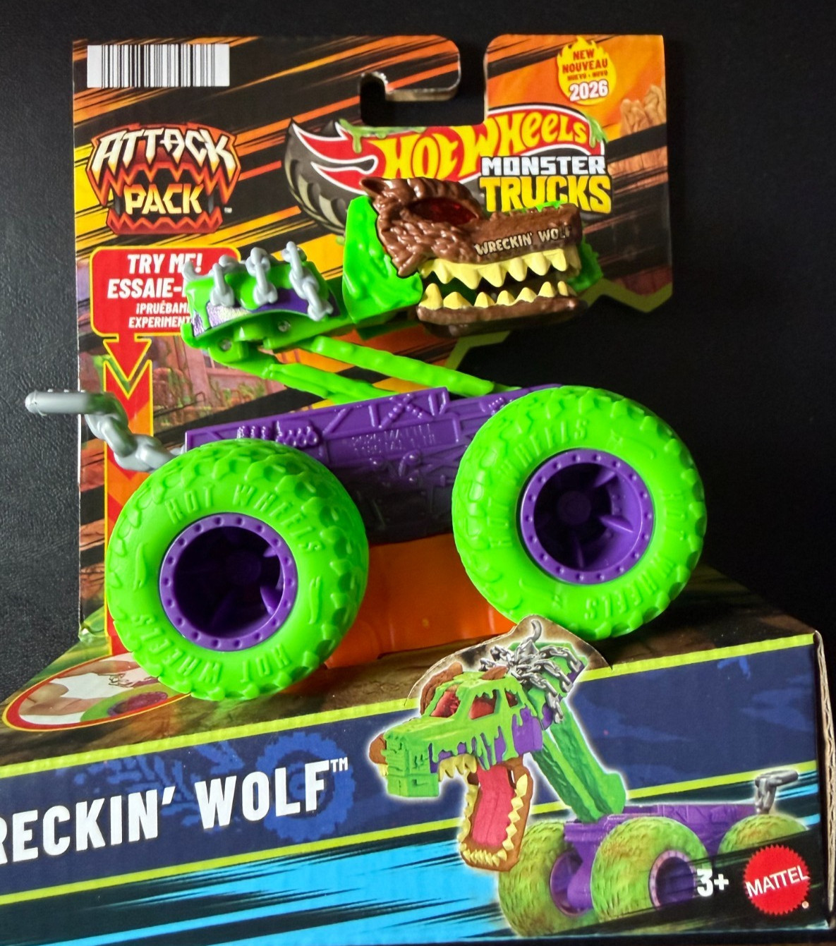 Hot Wheels Monster Trucks Attack Pack Wreckin’ Wolf