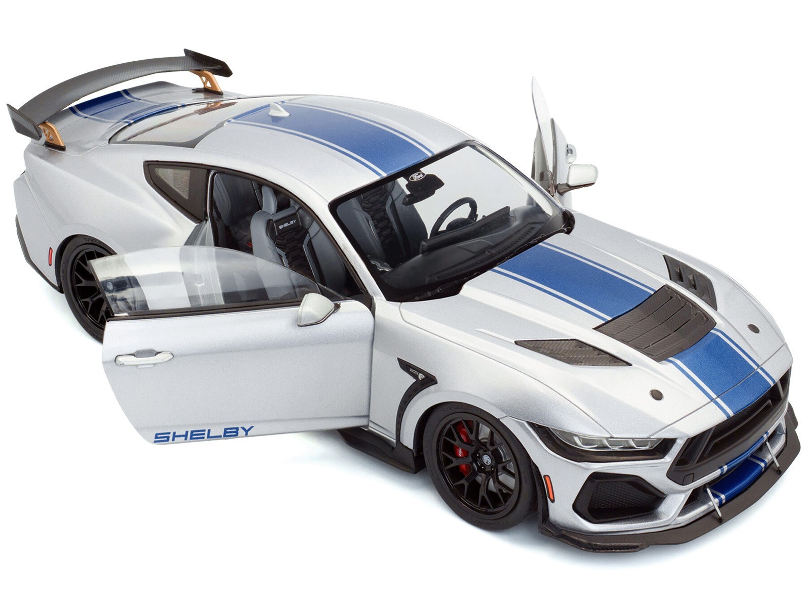 2024 FORD SHELBY MUSTANG SUPER SNAKE GRAY 1/18 DIECAST SOLIDO S1813803