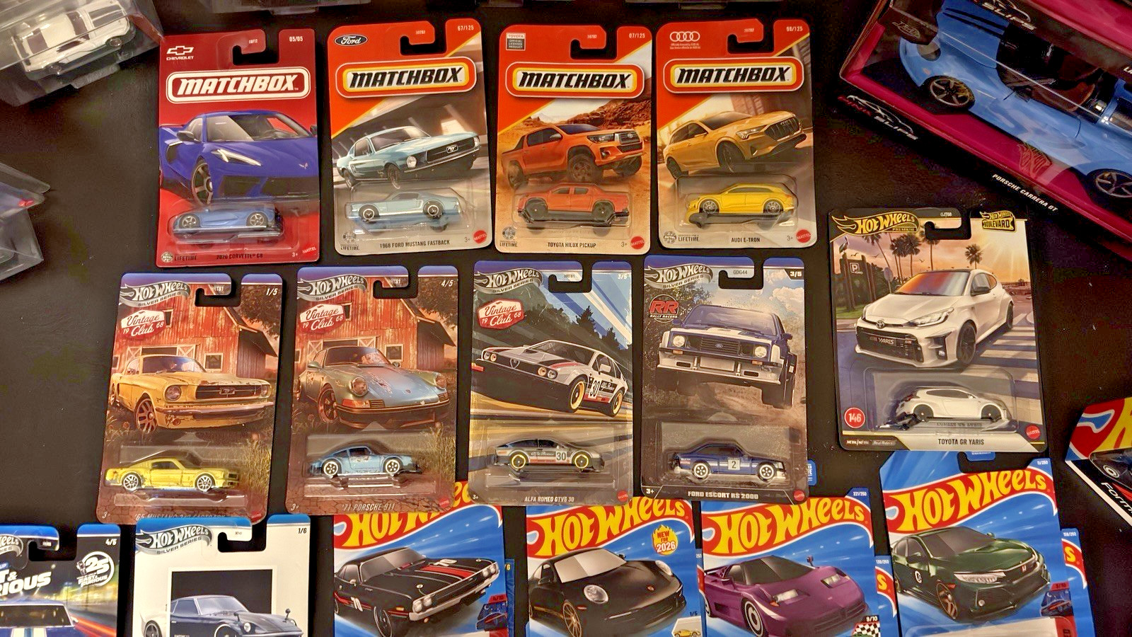 Hot Wheels Car Culture Formula 1 Matchbox 1:64 Die-cast Vehicle Chase Car Lot