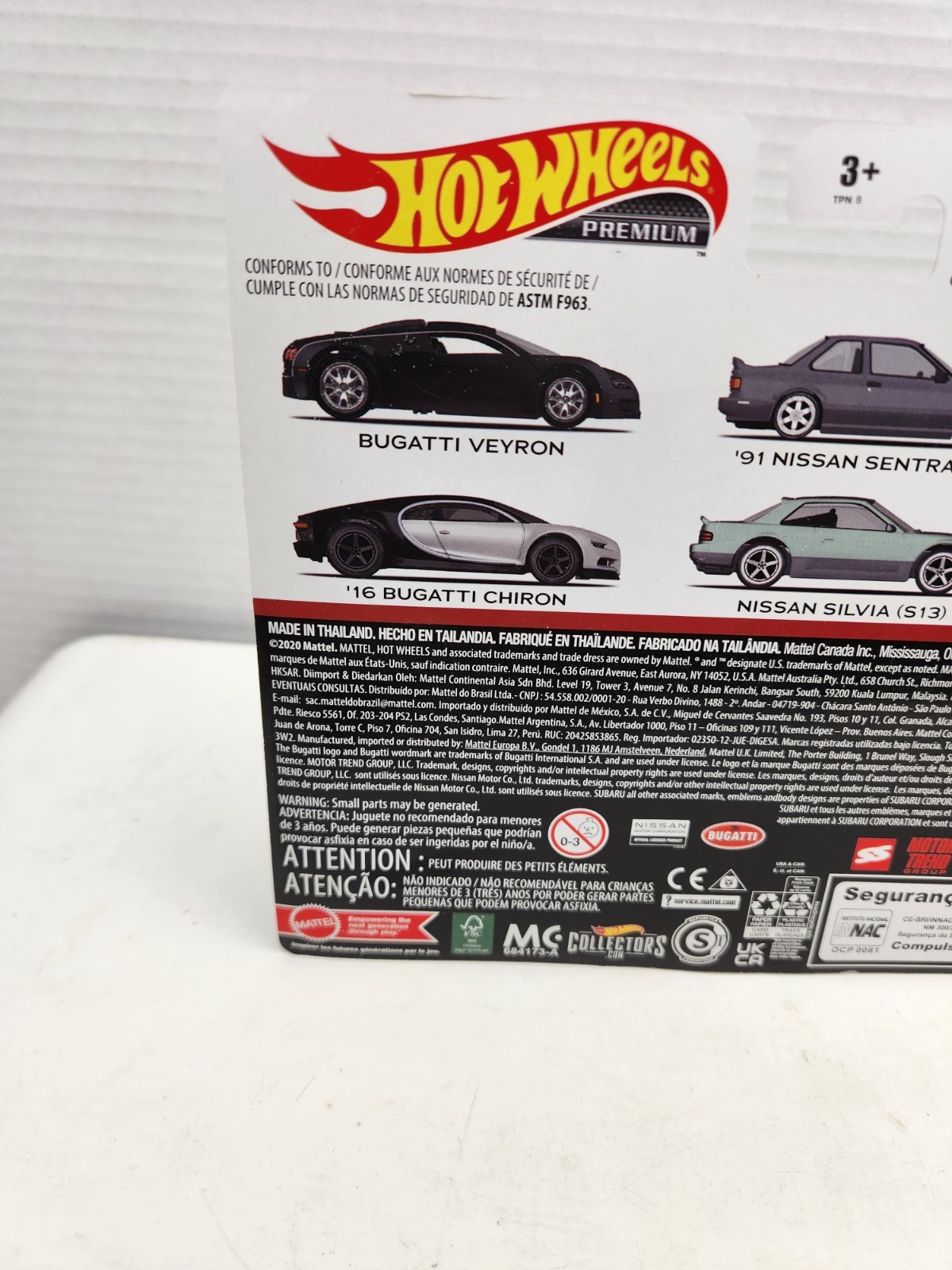 Bugatti Veyron & ’16 Bugatti Chiron Hot wheels Premium 2020 Car Culture Cars