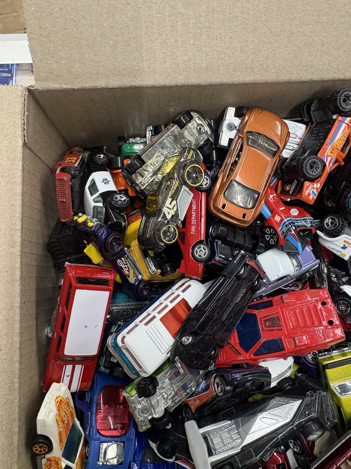 Lances Diecast 200 Loose Car Hot Wheels Lot Mixed Brands & Casting Junk Lot