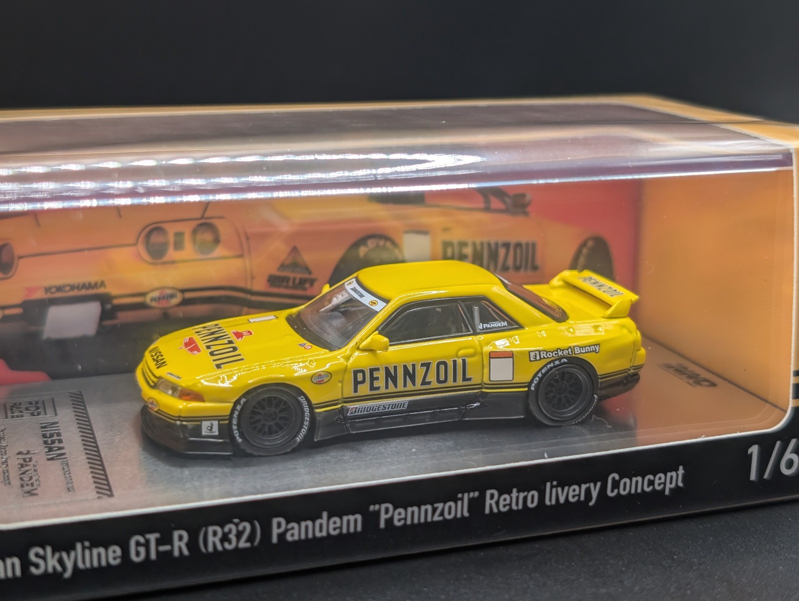 1:64 INNO64 Nissan Skyline GTR R32 Pandem Rocket Bunny PENNZOIL Retro Livery