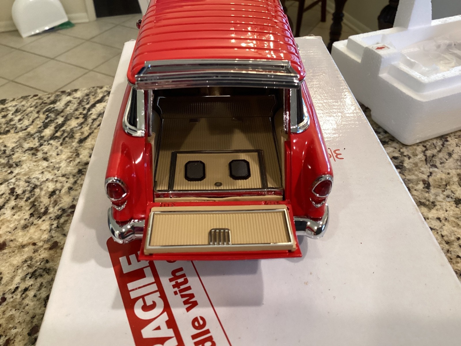 1/24 Danbury MINT 1955 Chevy Nomad Street Machine NOMAD RED