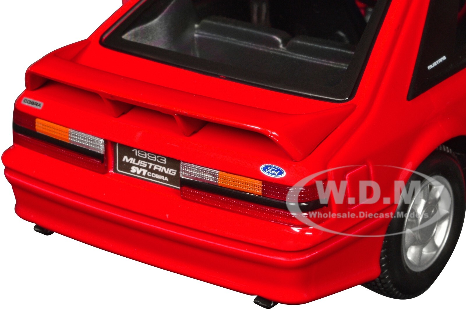 1993 FORD MUSTANG SVT COBRA RED 1/24 DIECAST MODEL CAR BY MAISTO 32906