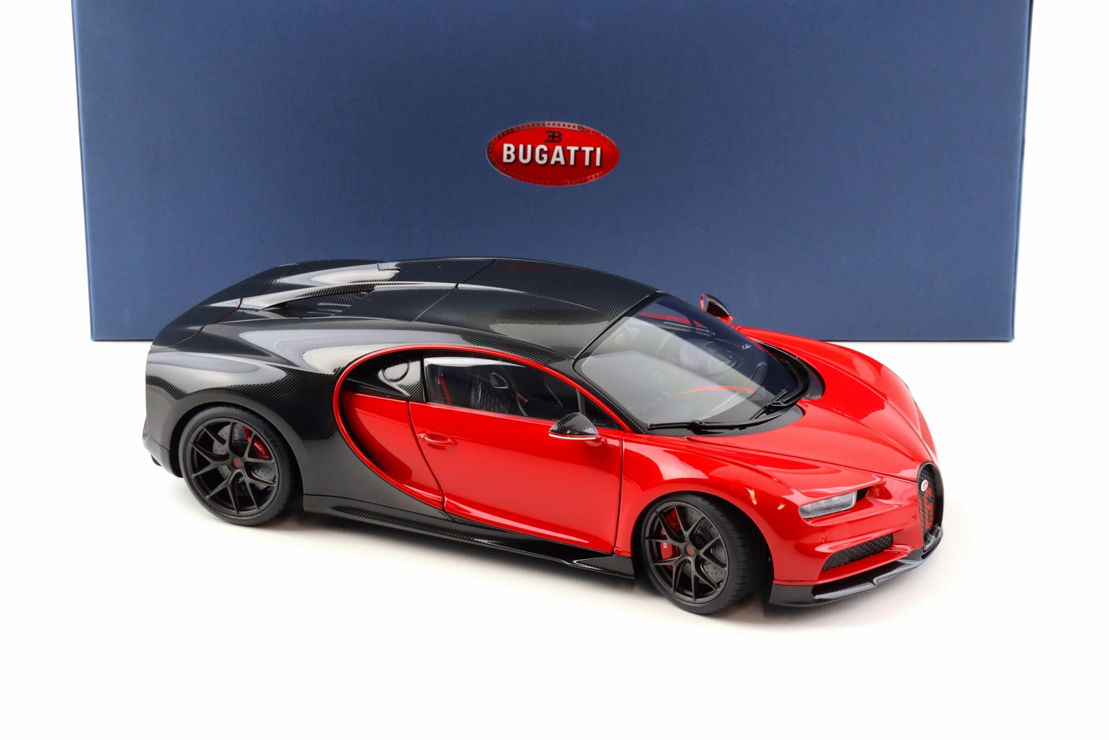 AUTOart Bugatti Chiron Sport 2019 1:18 Italian Red Composite Model 70996