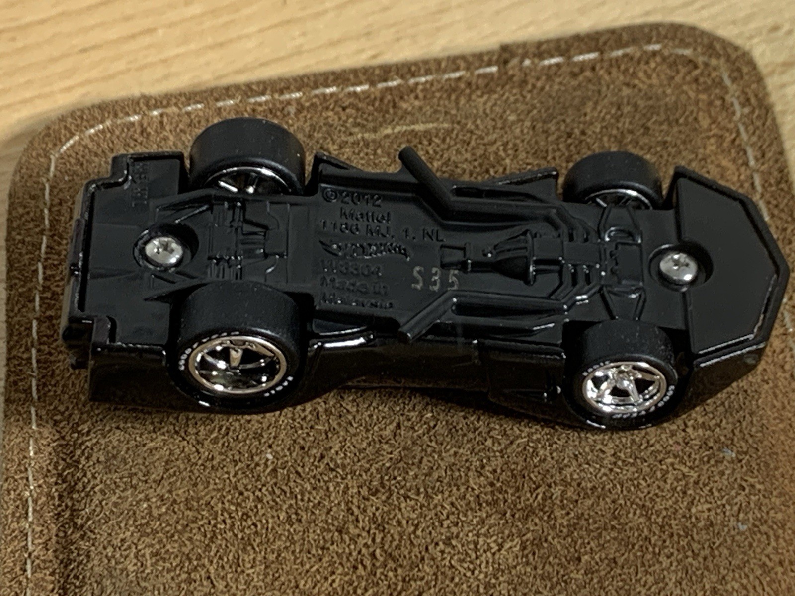 Hot Wheels Customized ‘76 Greenwood Corvette Jet Black Wheel Swap