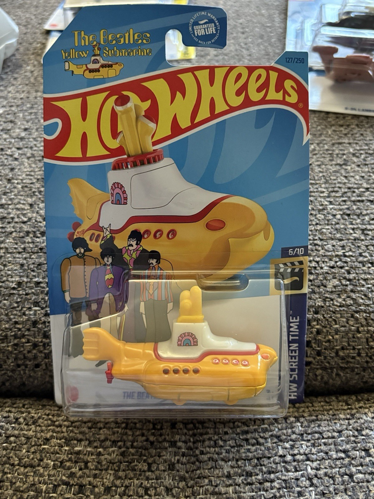 Hot Wheels The Beatles Yellow Submarine Yellow #127 – 2023 HW Screen Time