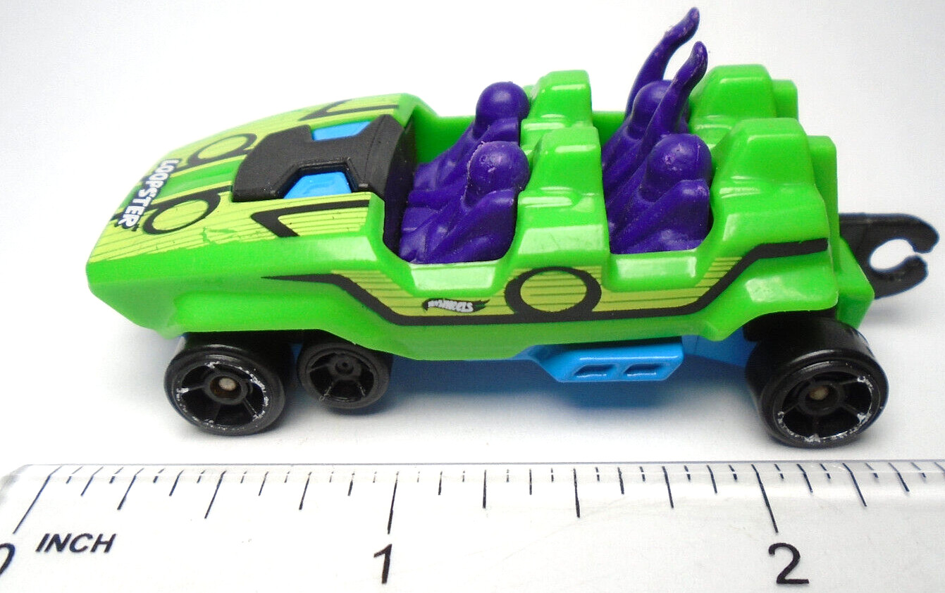 2014 HOT WHEELS LOOPSTER GREEN 2 3/4″ DIECAST ROLLER COASTER CAR W BLUE & PURPLE