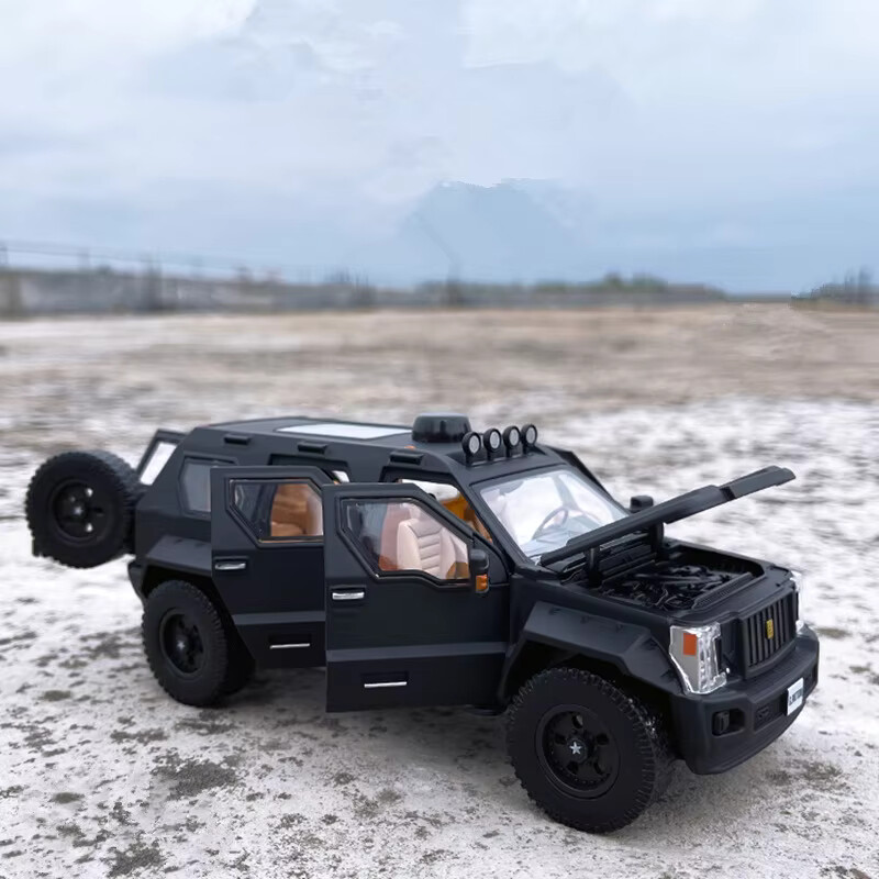 1:32 G.Patton Off- Road Alloy Diecast Model Car With Sound And Light Kids Gift