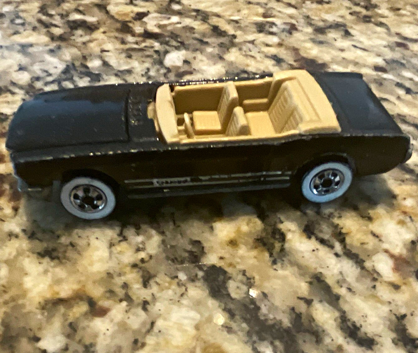 Hot Wheels Ford ’65 Mustang Convertible 1:64 Diecast Car Black/Tan 1996