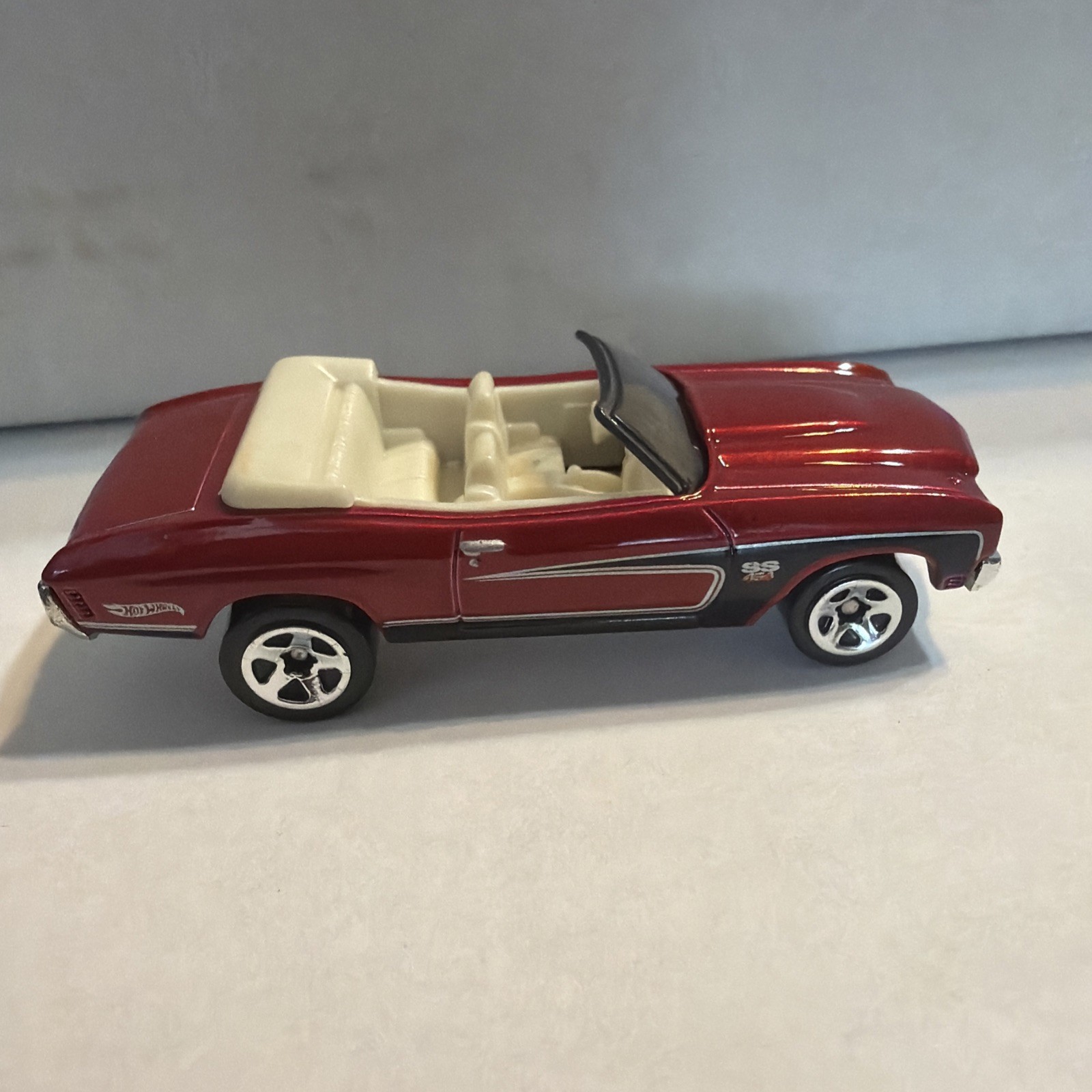 Hot Wheels 1970 Chevrolet Chevelle SS 454 Red Convertible CLEAN COMBINE SHIP