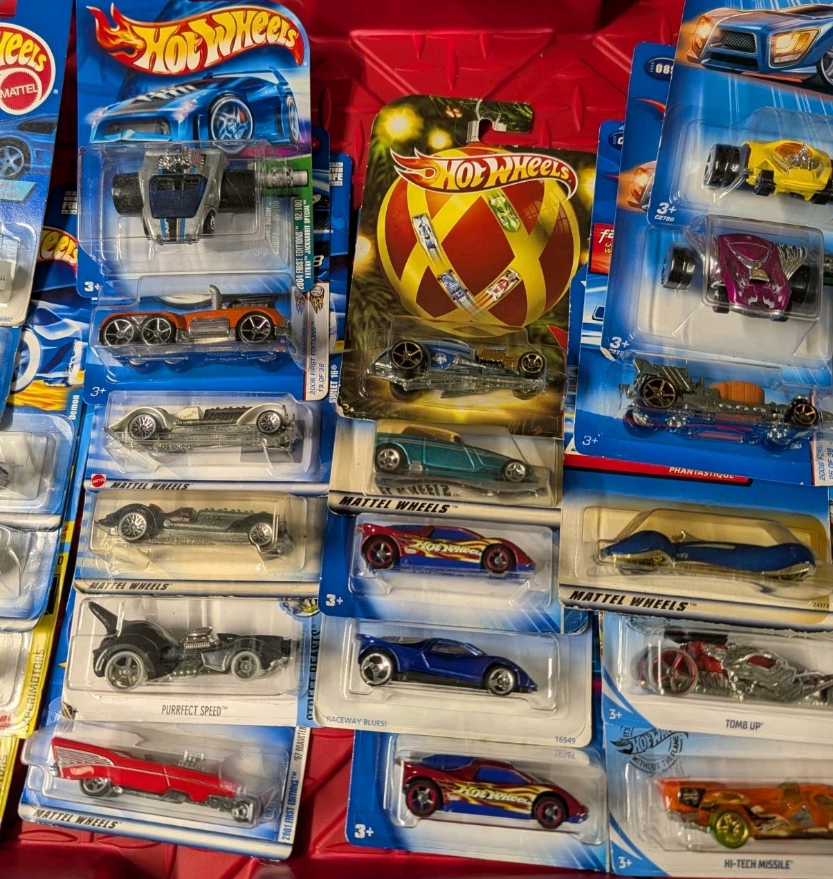 Matchbox And Hotwheels Lot #7 Hot Wheels Clearance Variety Metal 1:64 Blue card