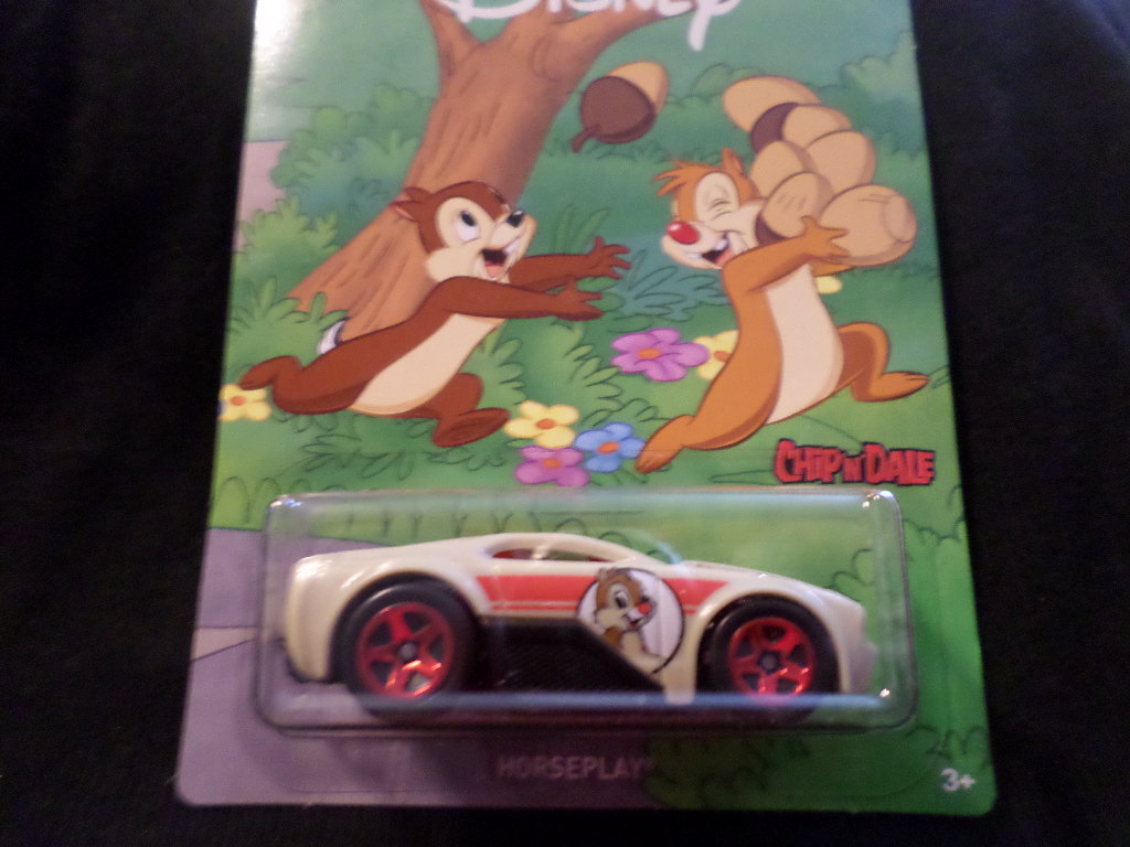 HW HOT WHEELS 2018 DISNEY 90 YEARS CHIP N DALE #8/8 HORSEPLAY HOTWHEELS TAN