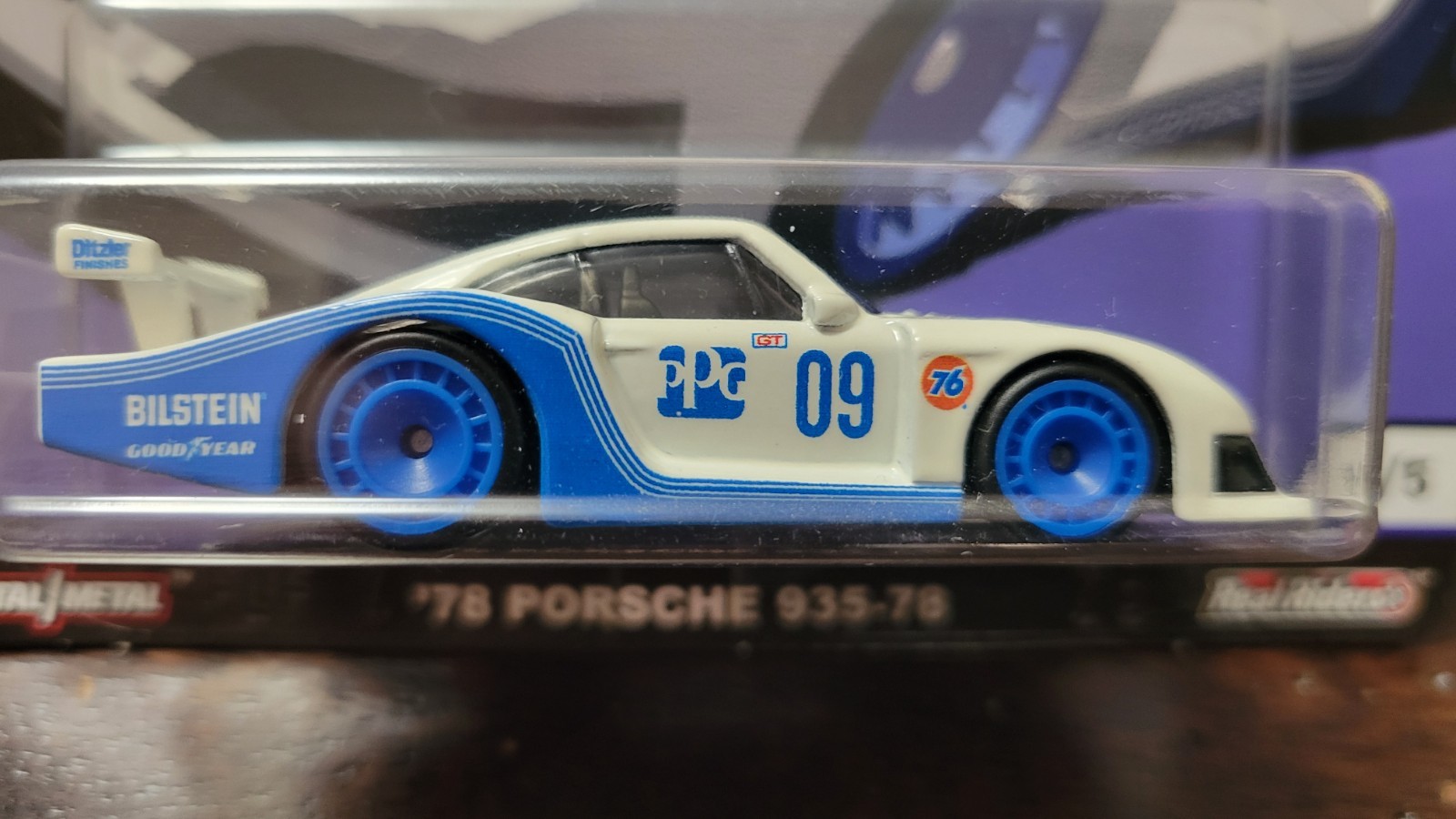 Hot Wheels Premium 1/64 Silhouettes Porsche 935 -78 Car Culture Real Riders