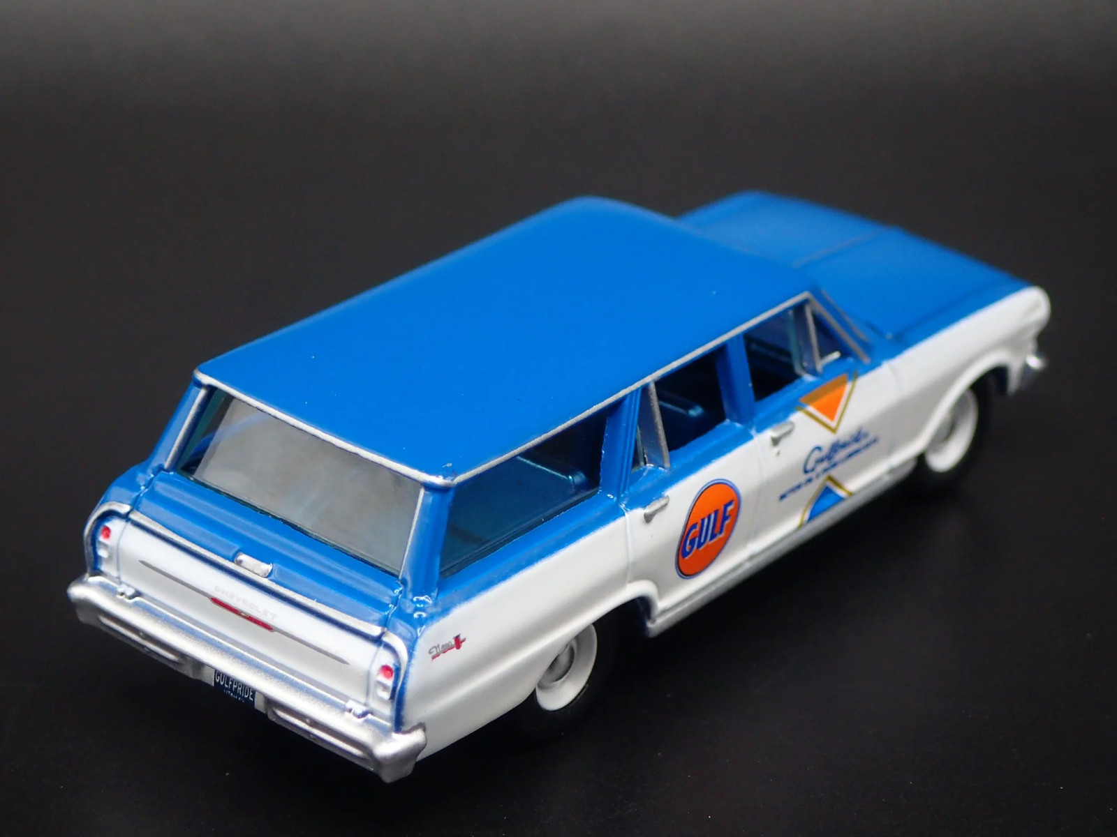 1963 63 CHEVY CHEVROLET NOVA II 400 STATION WAGON 1:64 SCALE DIECAST MODEL CAR