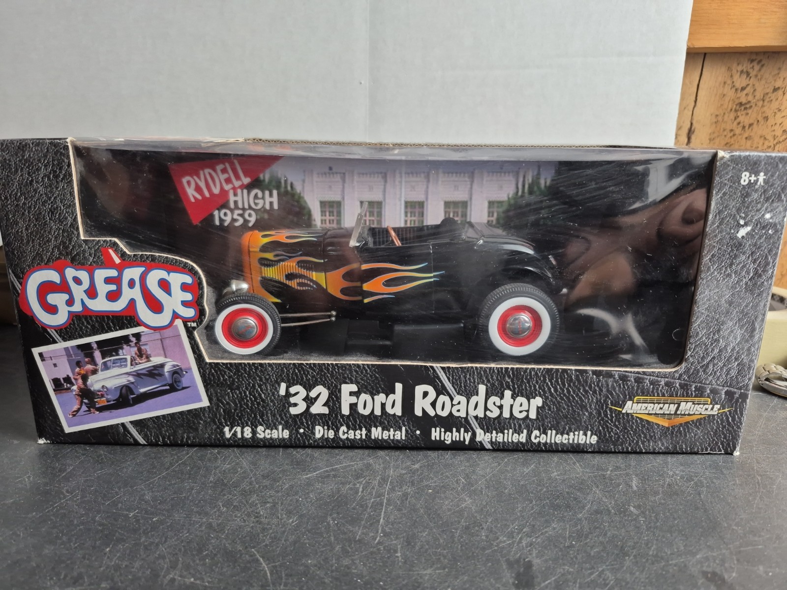 AMERICAN MUSCLE ’32 FORD ROADSTER “RAT ROD” DieCast Car Limited Edition
