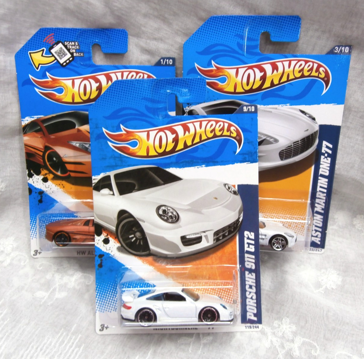 Lot/3 HOT WHEELS HW ALL STARS ’12 Lamborghini Aston Martin NIGHTBURNERZ ’11 NOS
