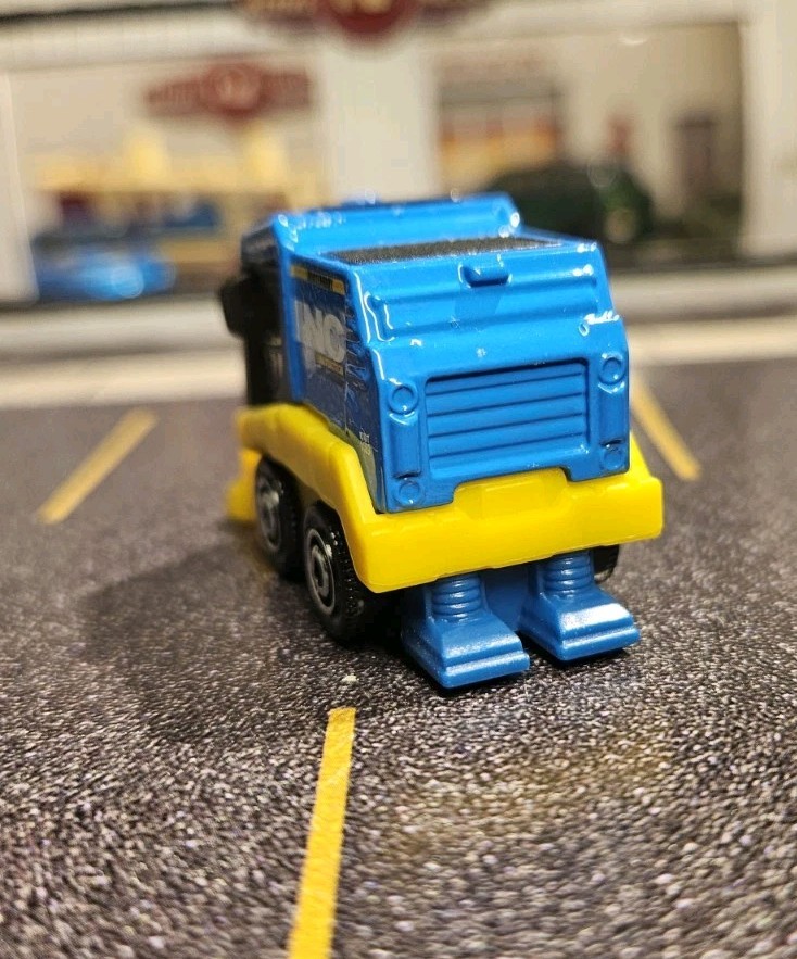 2022 ROAD CREW II Design MBX MINI SWISHER💥Blue street sweep;inc💥Matchbox LOOSE