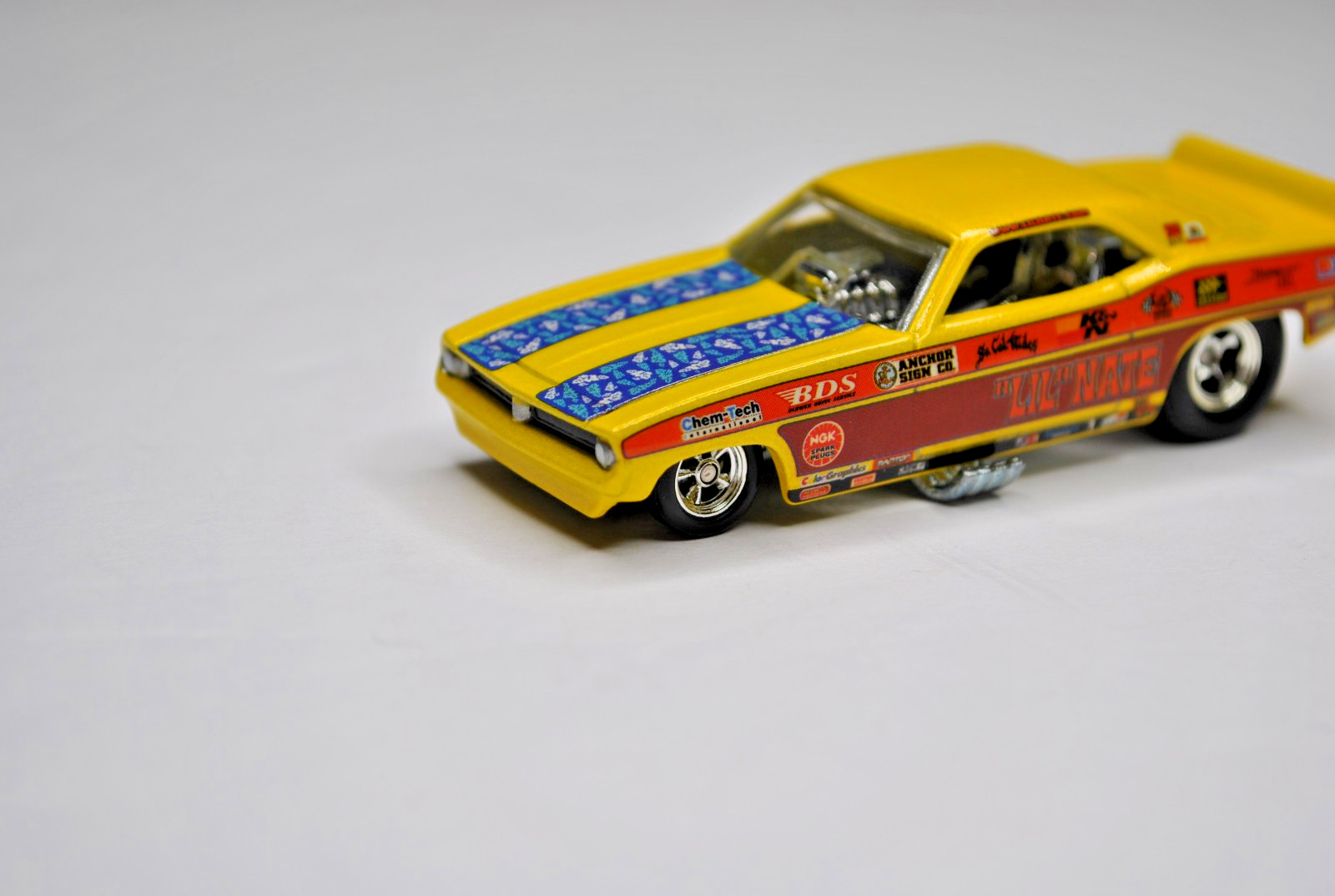 Hot Wheels Dragstrip Demons Lot of 2 Snake Prudhommes and Lil Nate Plymouth Cuda