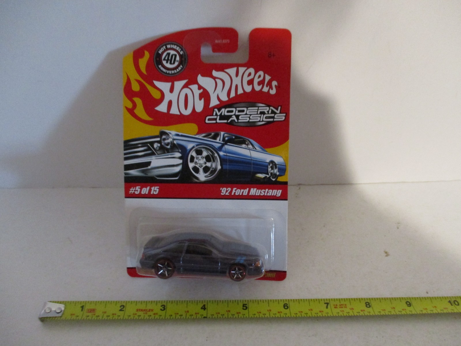 Hot Wheels Modern Classics #5 1992 Ford Mustang Blue 2007 MOC
