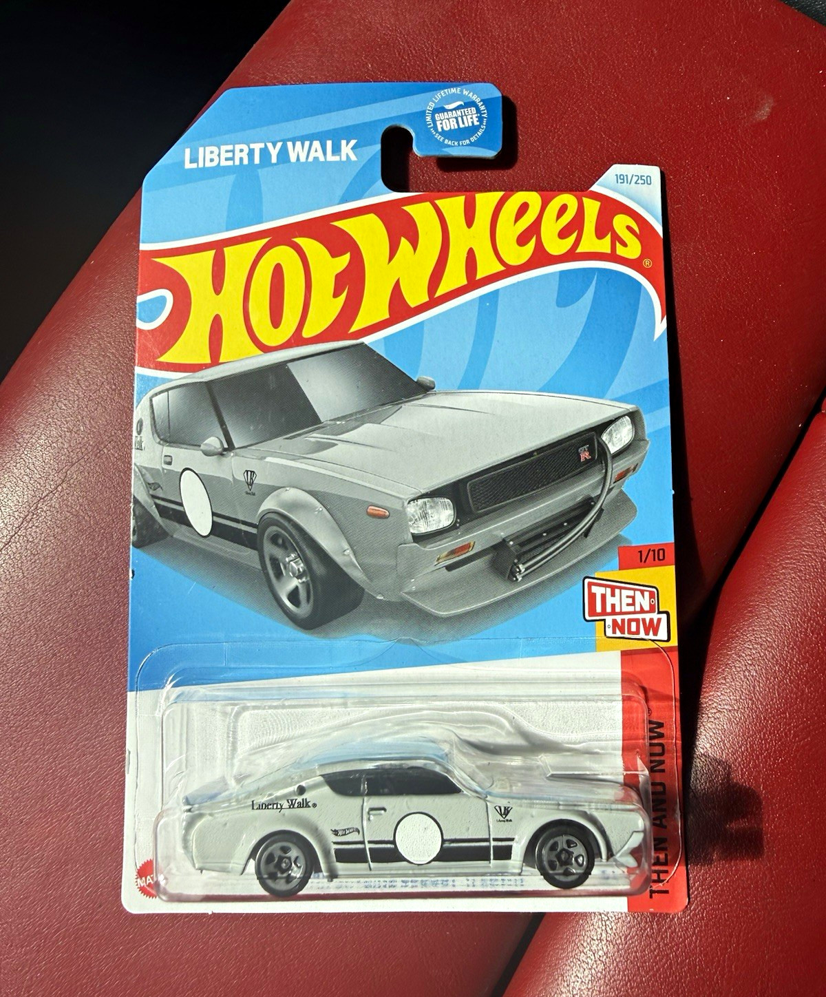 Hot Wheels Then and Now Nissan Skyline 2000GT-R LBWK Liberty Walk Gray 1:64