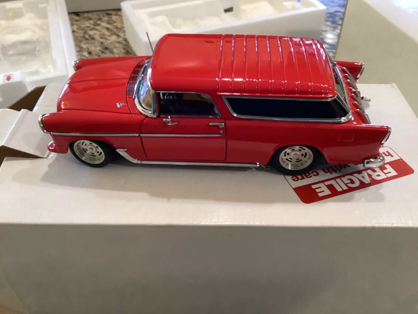 1/24 Danbury MINT 1955 Chevy Nomad Street Machine NOMAD RED