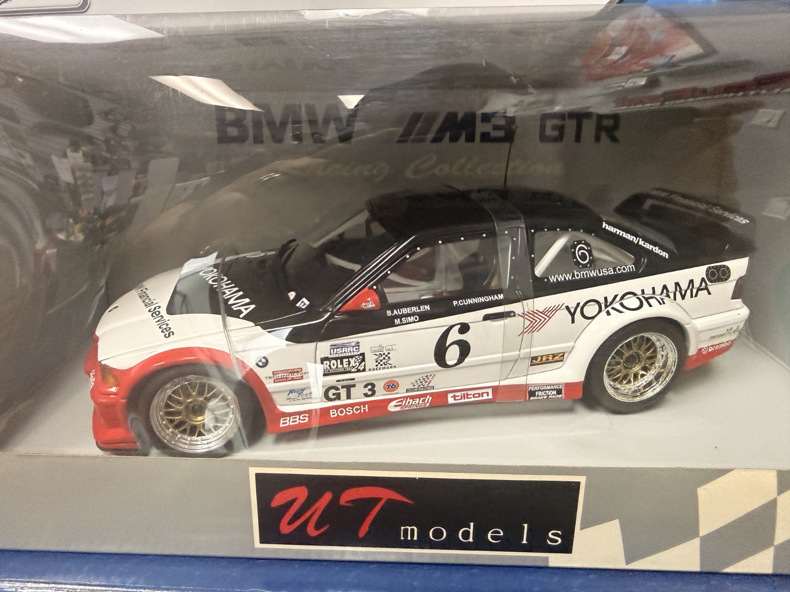 1:18 UT model diecast BMW M3 GTR – Racing collection