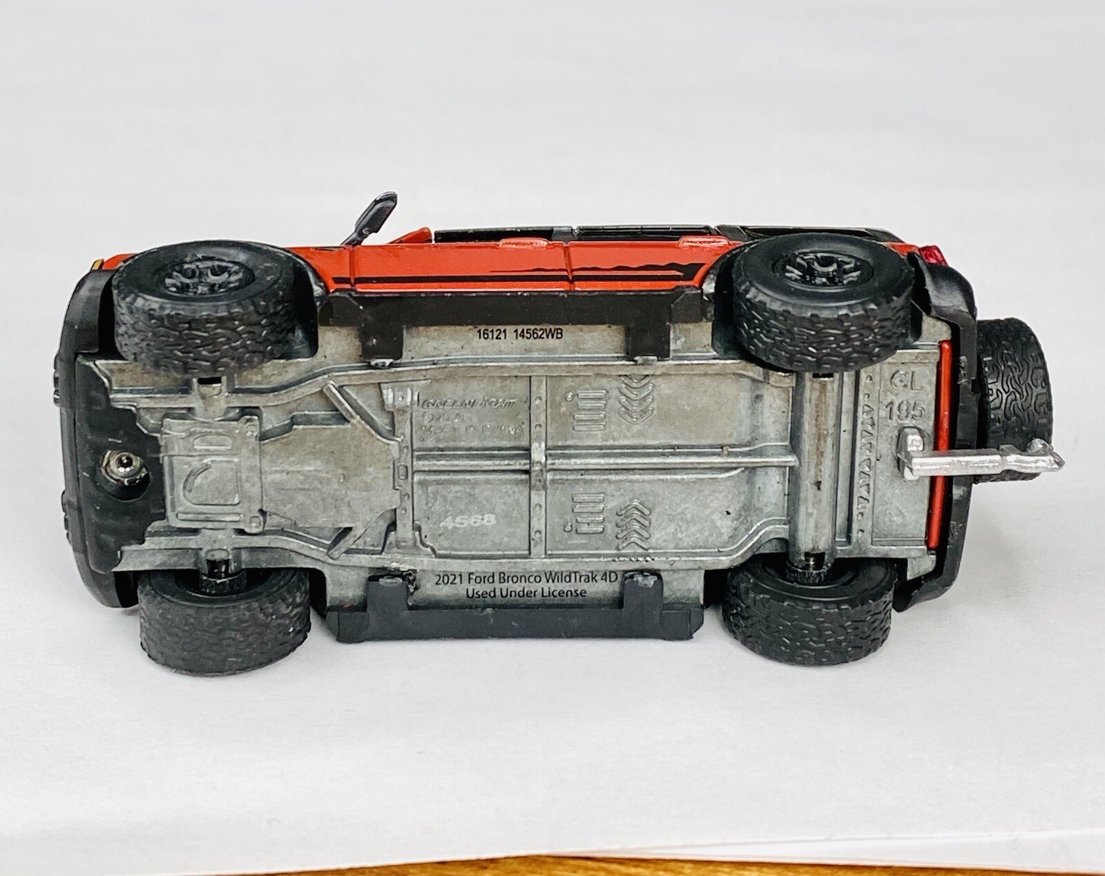Red Orange 2021 Ford Bronco Wildtrack 4D 4×4 Truck SUV Greenlight 1/64 Off-road
